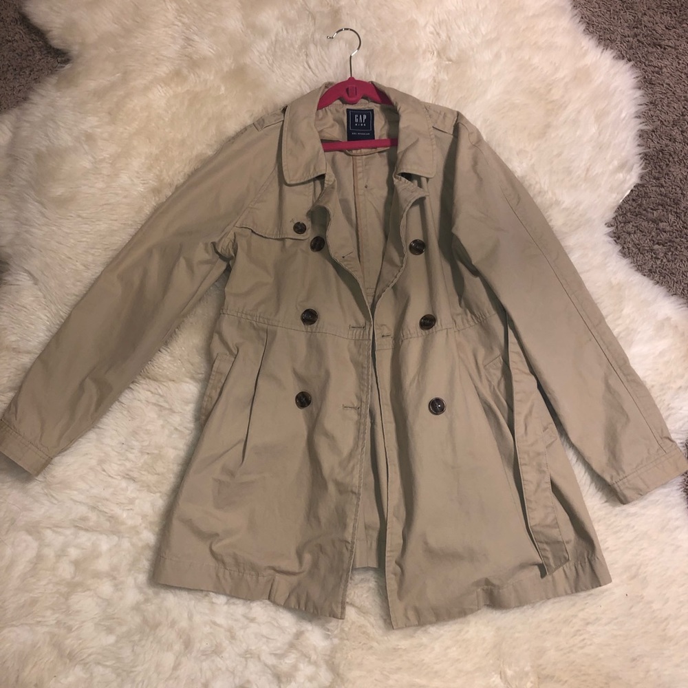 SUPER CUTE GAP TRENCH COAT
